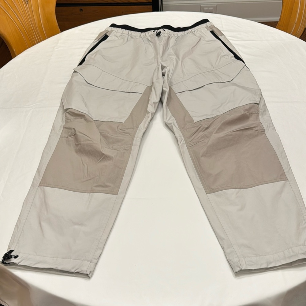 Nike tech pack
